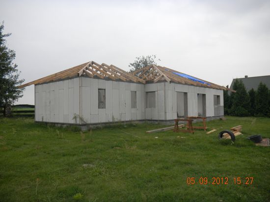 波蘭Poland_輕質材料_輕質墻體材料_隔音防火墻板-湖北博悅佳實業有限公司